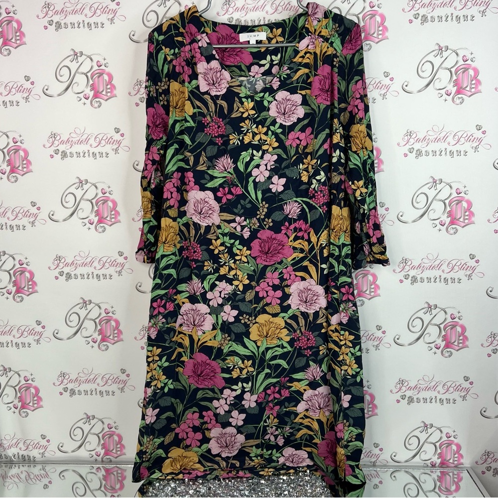 Jump dress long sleeve flowers Floral Midi Dress - Black, Pink, and Gold